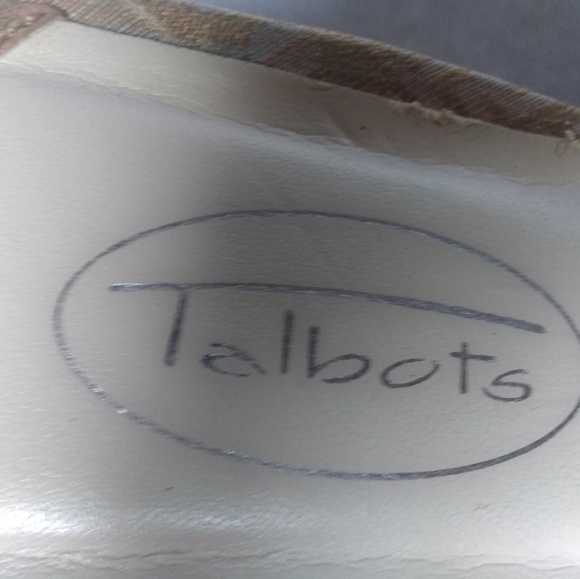 Talbot's mule with beaded trim 2 1/2 inch heel - Picture 2 of 5